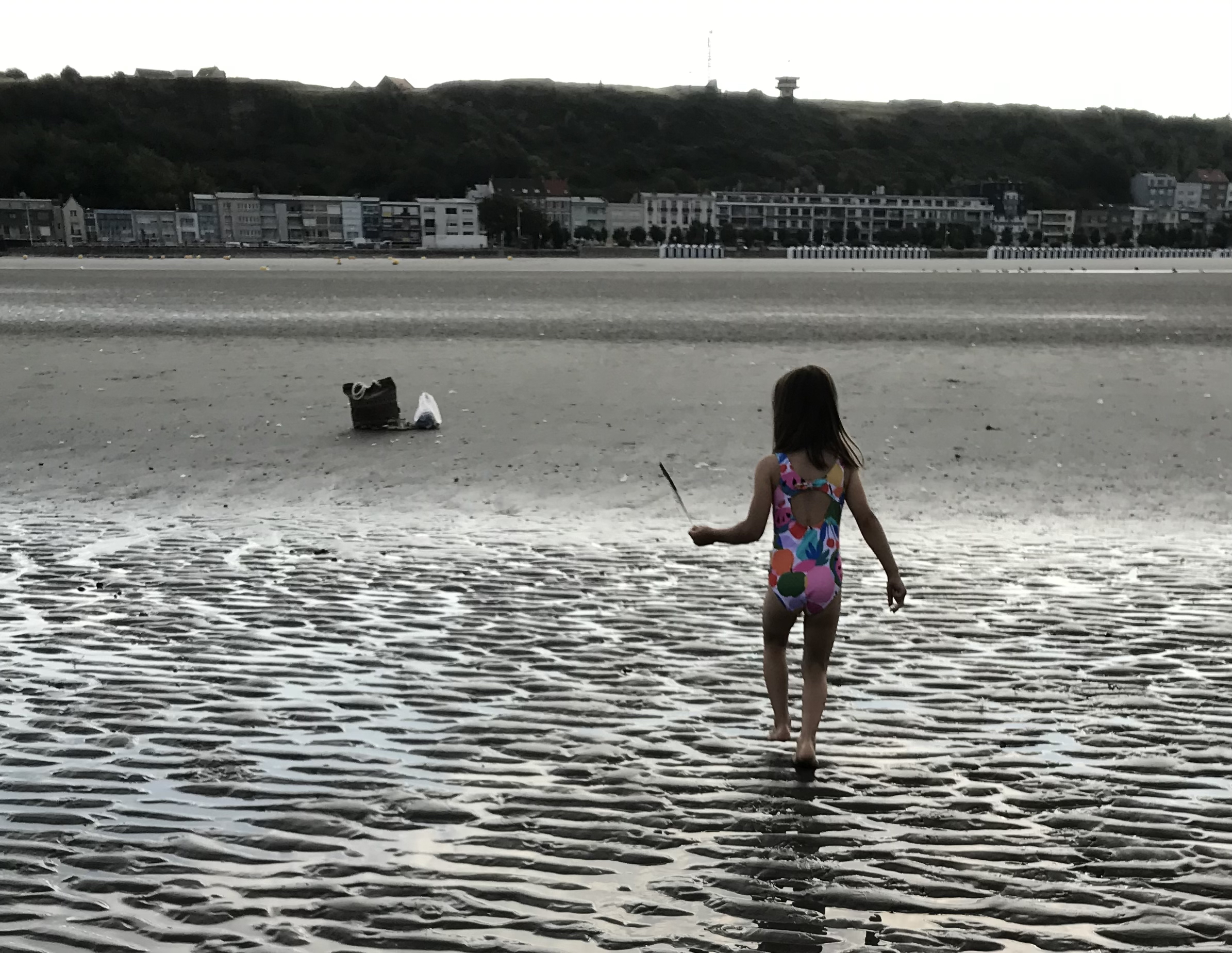 Kind am Strand